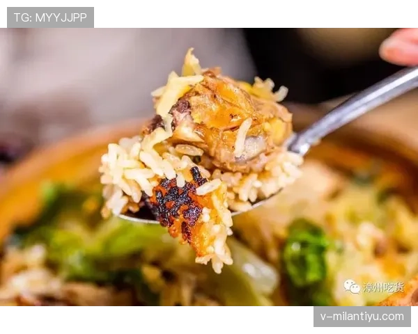 杨力维训练完直接啃鸡胸肉,这自律看得我饭都吃不香了 杨力维训练完直接啃鸡胸肉,这自律看得我饭都吃不香了